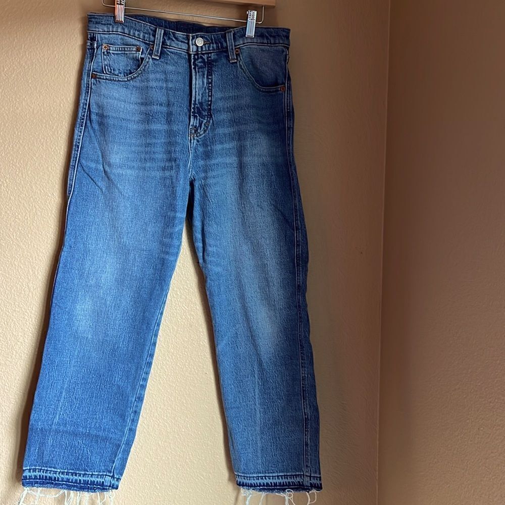 Lucky Brand Jeans 10 Authentic Straight Crop
